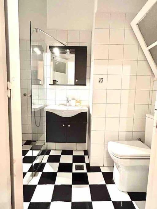 Kolonaki Central Apartment Ateny Zewnętrze zdjęcie
